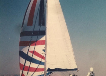 Яхта Иремель – фотографии России