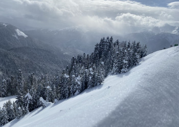 Красивая трасса Календула - снег, лес и чистый воздух – фотографии России