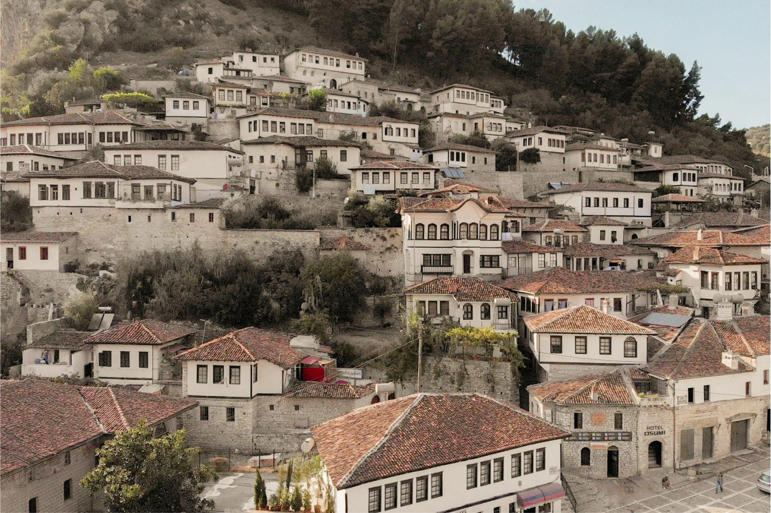 Жилые домики. Берат. Албания – фотографии Албании