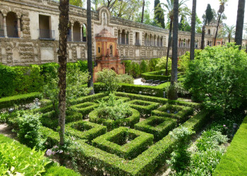 Севильский королевский дворец Алькасар (Alcázar of Seville), Испания – фотографии Испании