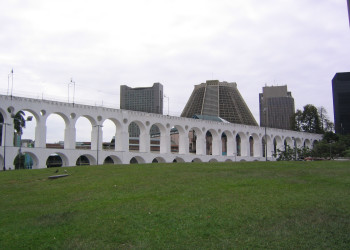 Акведук Кариока (Carioca Aqueduct) – фотографии Бразилии