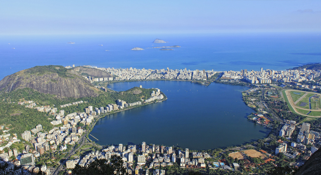 Лагуна Родриго-де-Фрейтас (Lagoa Rodrigo de Freitas) – фотографии Бразилии