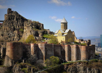 Крепость Нарикала (Narikala) в Грузии – фотографии Грузии