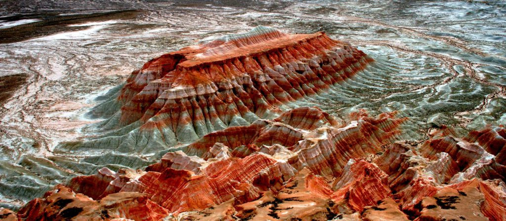 Чудо света каньон Янги-Кала (Yangy-kala) рядом с Туркменбашы, Туркменистан – фотографии Туркменистана