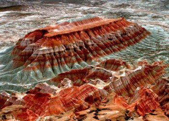 Чудо света каньон Янги-Кала (Yangy-kala) рядом с Туркменбашы, Туркменистан – фотографии Туркменистана