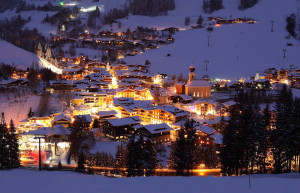 Ночные огни Заальбаха. Австрия – фотографии Австрии