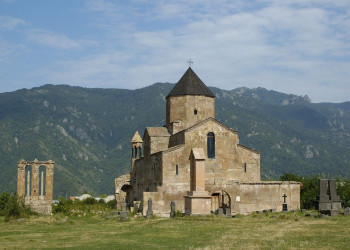 Одзунский монастырь (Odzun Church) – фотографии Армении