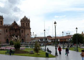 Пласа-де-Армас (Plaza de Armas) – фотографии Перу