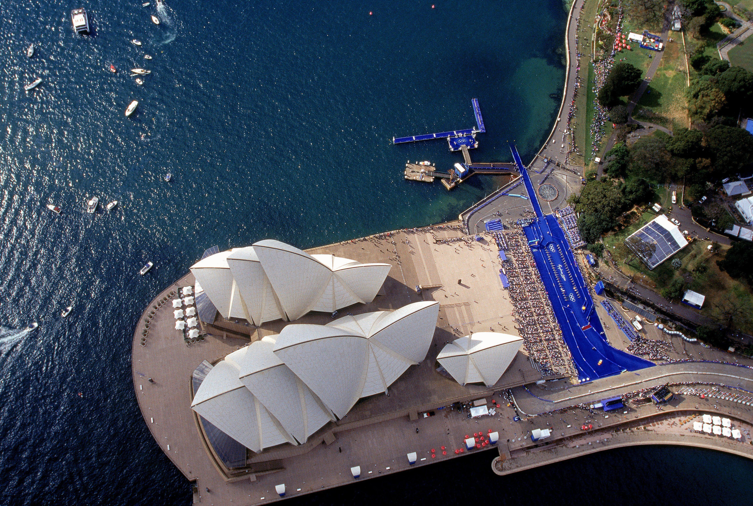 Выдающееся здание сиднейской Оперы, Австралия – фотографии Австралии