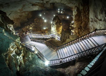 Экстримальные пещеры национального парка Фонгня-Кебанг, Вьетнам – фотографии Вьетнама