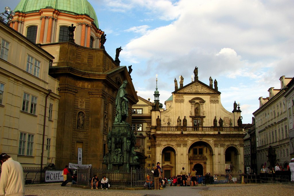 Кржижовницкая площадь (Křižovnické náměstí) – фотографии Чехии
