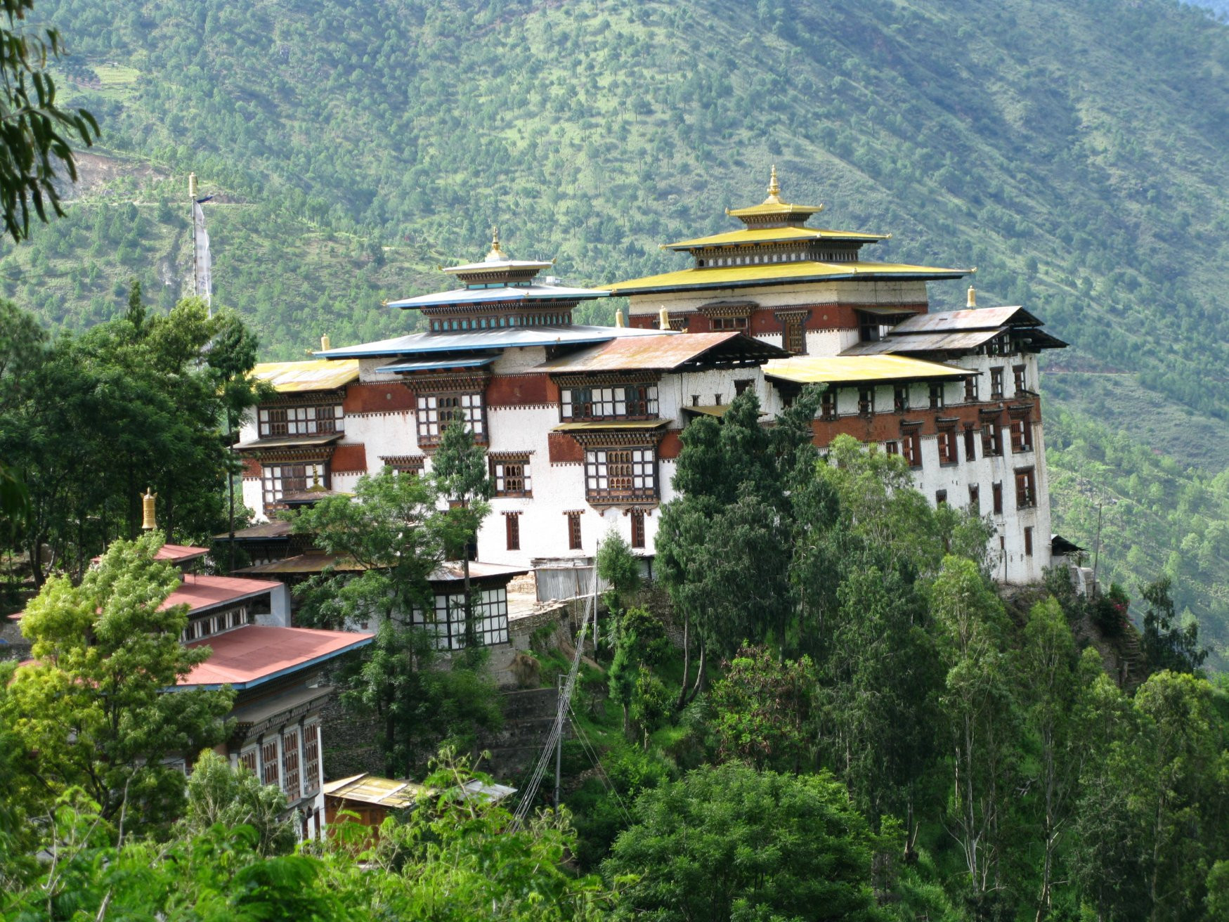 Трашиганг-дзонг (Trashigang Dzong) – фотографии Бутана