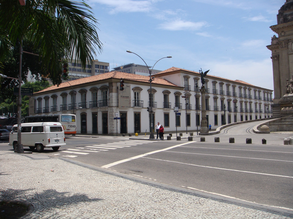 Императорский Дворец (Paço Imperial) в Рио – фотографии Бразилии