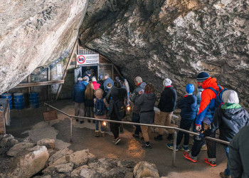 Пещера Айсризенвельт 8 – фотографии Австрии