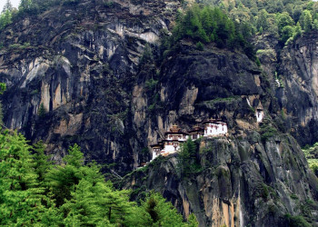 Монастырь Таксанг-лакханг (Taktsang Lhakhang) в Паро, Бутан – фотографии Бутана