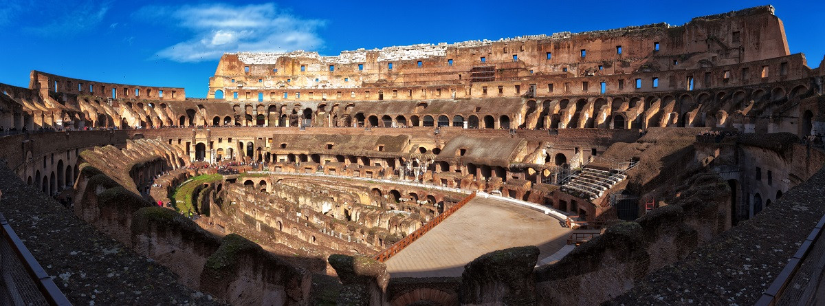 До наших дней постройка Колизея (Coliseum) в Италии сохранилась не полностью – фотографии Италии