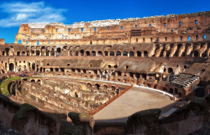 До наших дней постройка Колизея (Coliseum) в Италии сохранилась не полностью – фотографии Италии