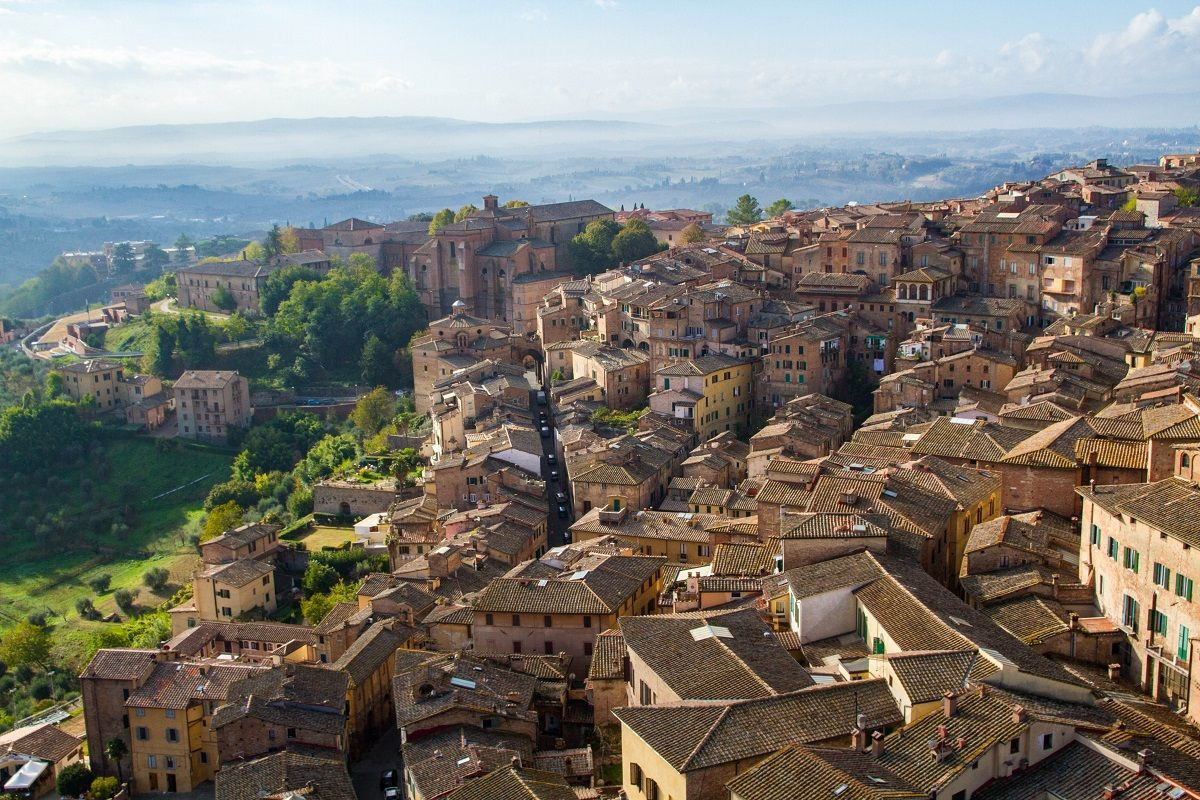 Башня Торре-дель-Манджа 7 – фотографии Италии