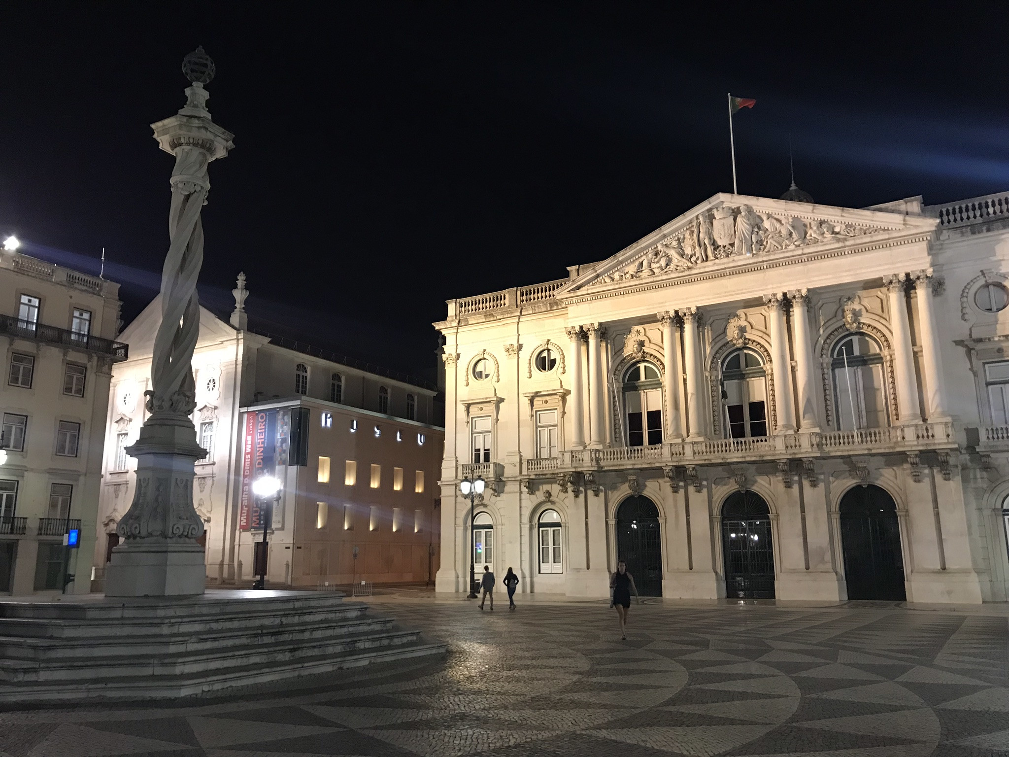 Муниципальная палата Лиссабона (Lisbon City Hall) – фотографии Португалии