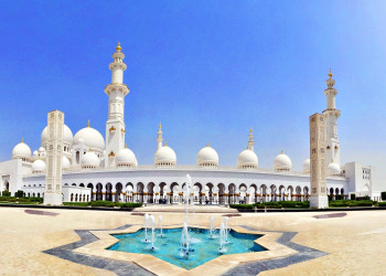 Мечеть шейха Зайда как символ мусульманской веры, ОАЭ – фотографии ОАЭ