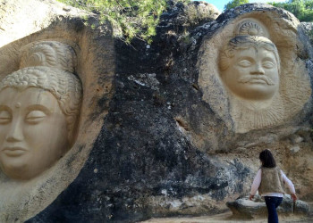 В художественном и культурном путешествии духовного открытия Дорога Ликов выводит людей из музеев – фотографии Испании