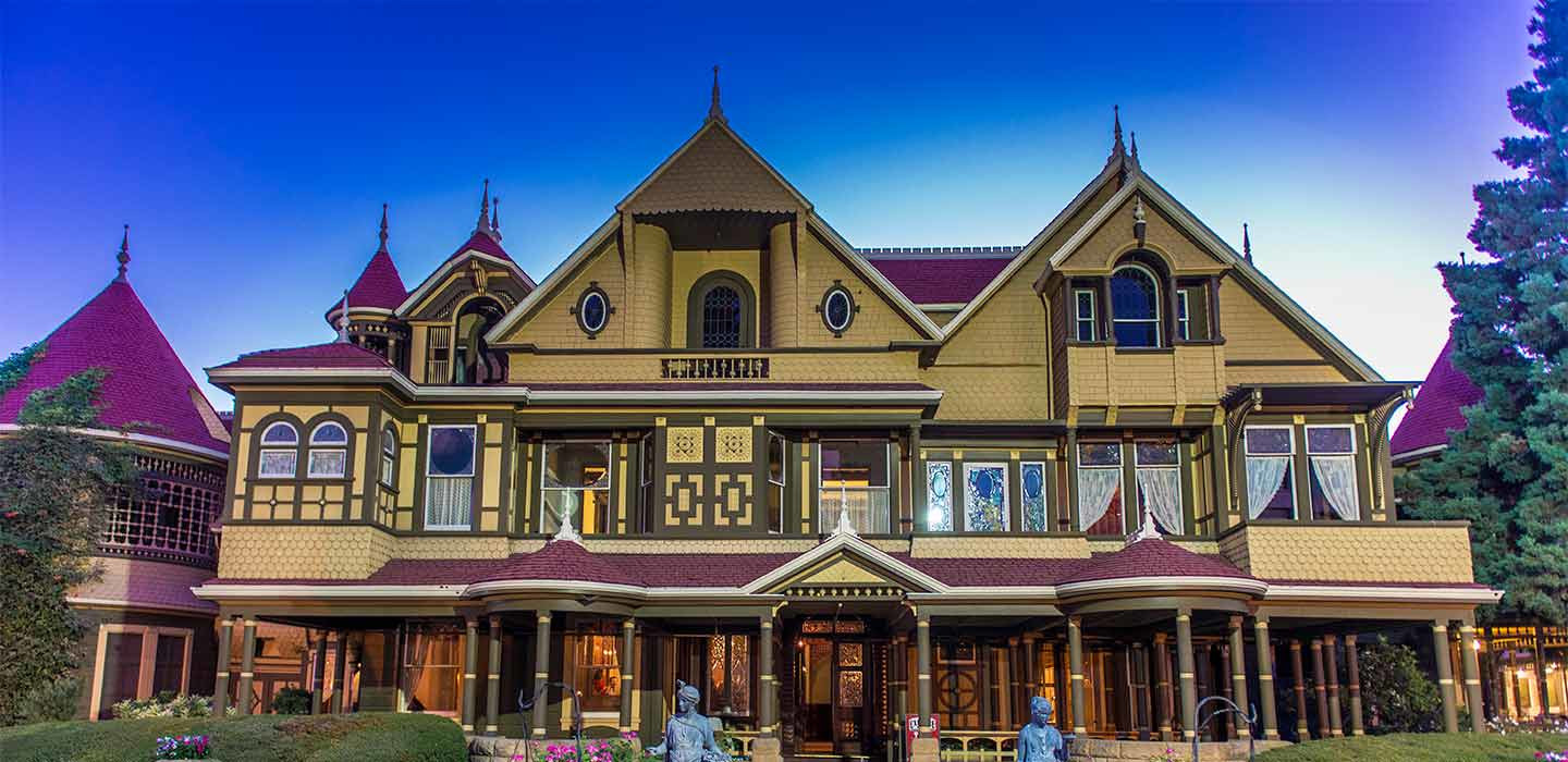 Дом №525 на Винчестер-бульваре в американском городе Сан-Хосе пользуется мрачной славой – фотографии США