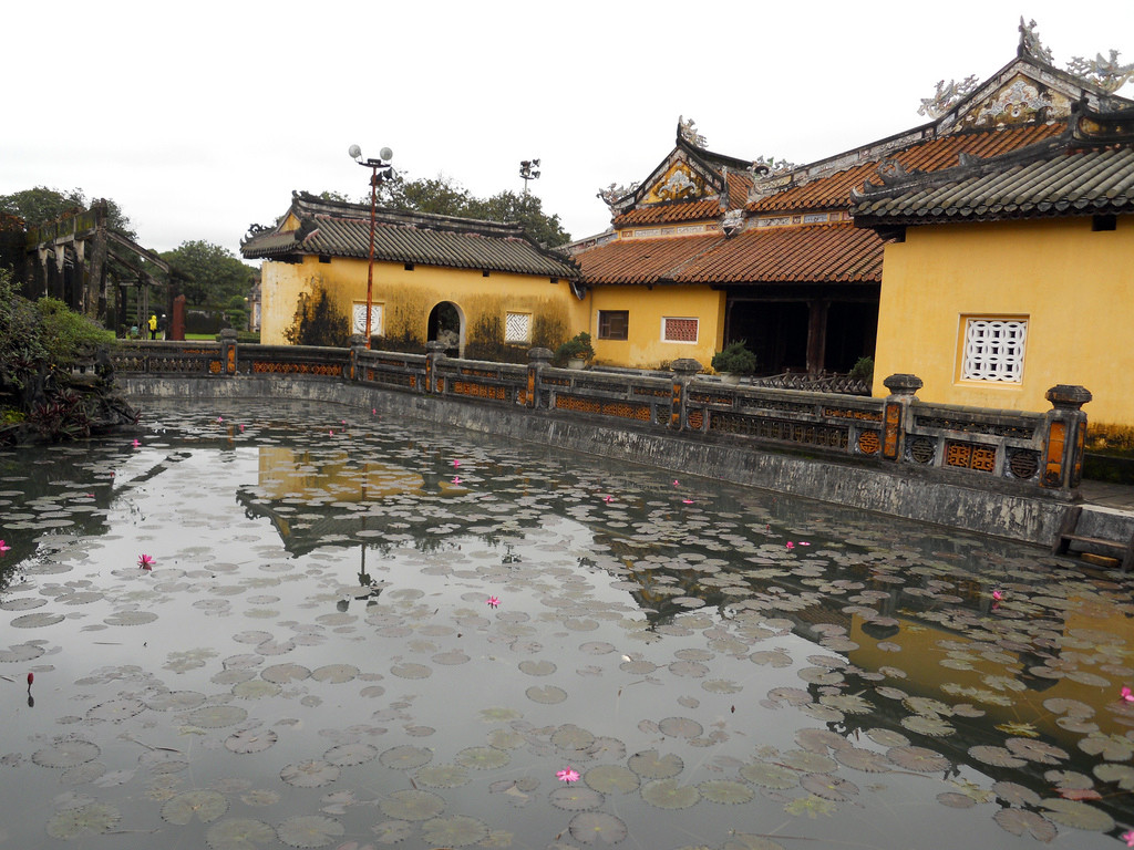 Дворец Чыонгшань (Cung Trường Sanh) или Дворец Долголетия – фотографии Вьетнама