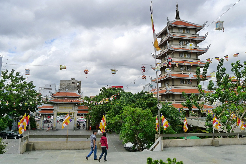 Пагода Винь-Нгьем в городе Хошимин – фотографии Вьетнама