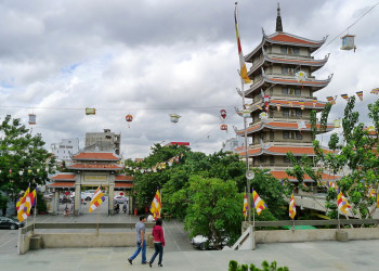 Пагода Винь-Нгьем в городе Хошимин – фотографии Вьетнама