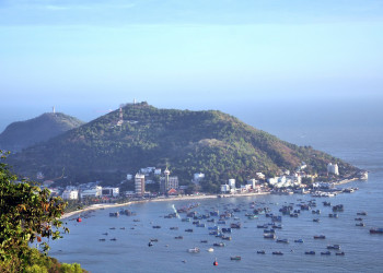 Бай-Чыок (Bai Truoc) или Передний пляж в Вунгтау – фотографии Вьетнама