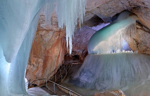 Пещера Айсризенвельт 6 – фотографии Австрии