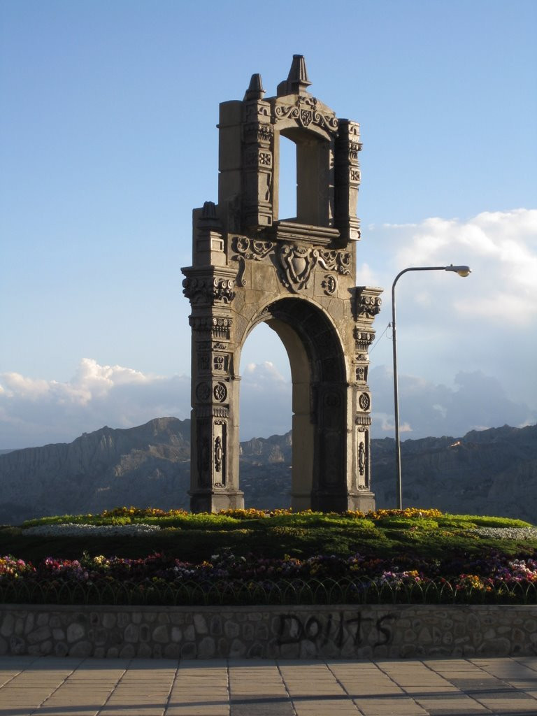 La Pas Смотровая площадка - на высоте 3800 м – фотографии Боливии