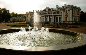 Эстония была территорией России в 1727 году, а сам Кадриоргский дворец назвали Екатериненталь – фотографии Эстонии