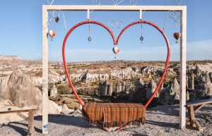 Туристов в Долине фаллосов немного из-за труднодоступности Долины  – фотографии Турции