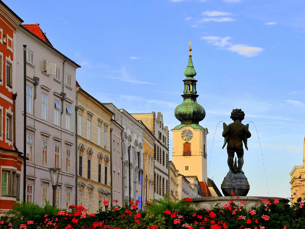 Фонтан "Ангел". Вельс. Австрия – фотографии Австрии