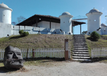 Крепость в Грасьяс (Gracias), Гондурас – фотографии Гондураса