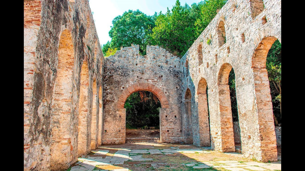 Каменная арка. Бутринти. Албания – фотографии Албании