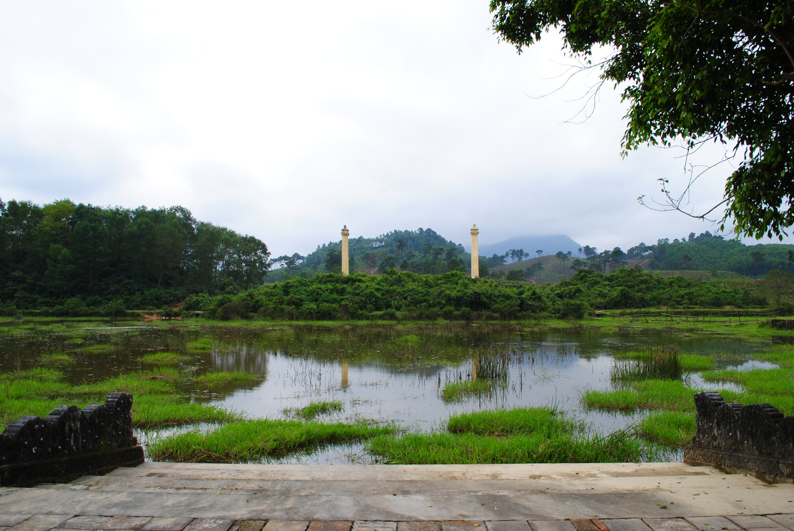 Гробница Зя Лонг в Хюэ – фотографии Вьетнама