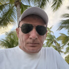 Art, 48, Джерси Сити, США