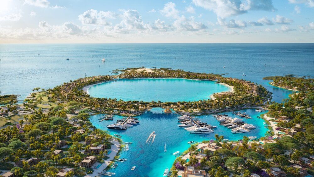 Огромная бирюзовая лагуна в курортном комплексе: Mahas Lagoon (Саудовская Аравия)