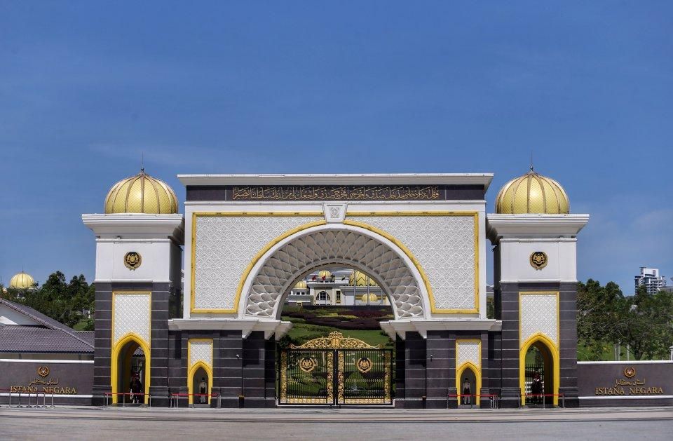 Национальный дворец Истана Негара - Istana Negara (Куала-Лумпур, Малайзия)