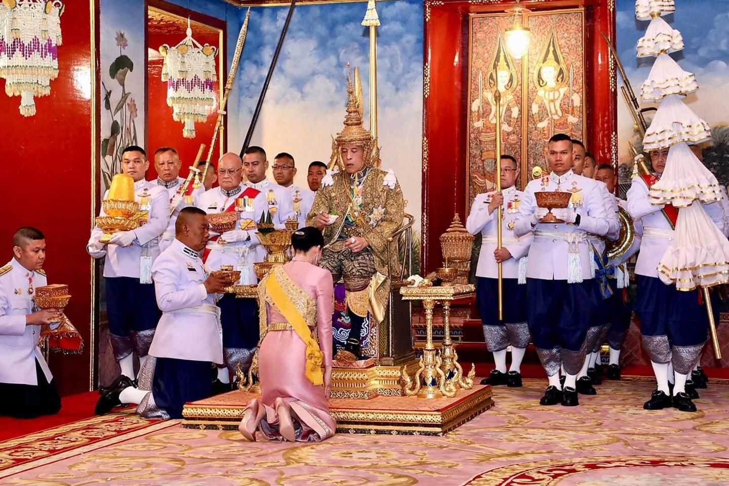 Королевские церемонии в Таиланде
