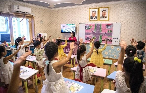 Классная комната в северокорейской школе