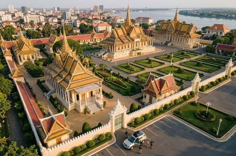 Королевский дворец в Пномпене (Камбоджа)