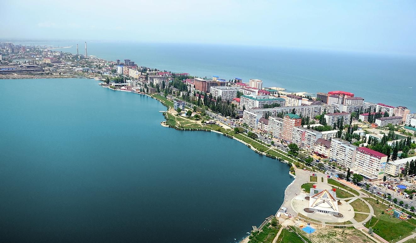 Набережная Махачкалы (Россия)