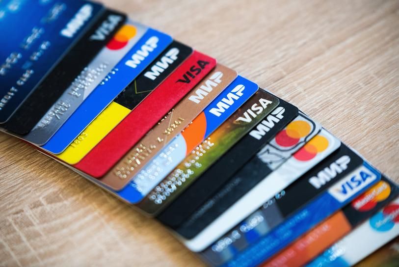 Банковские карты российских банков: Visa, Mastercard и «Мир»