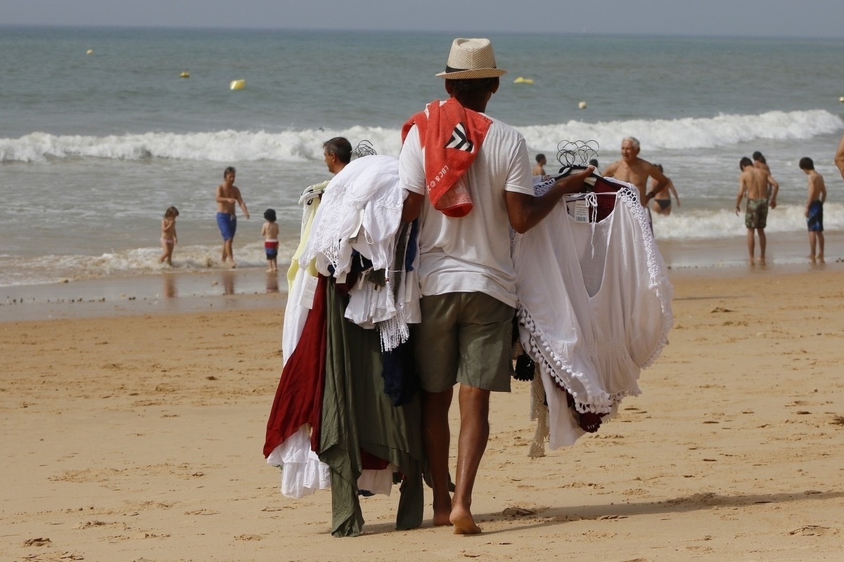 Зазывал на пляжах Кубани ждут большие штрафы