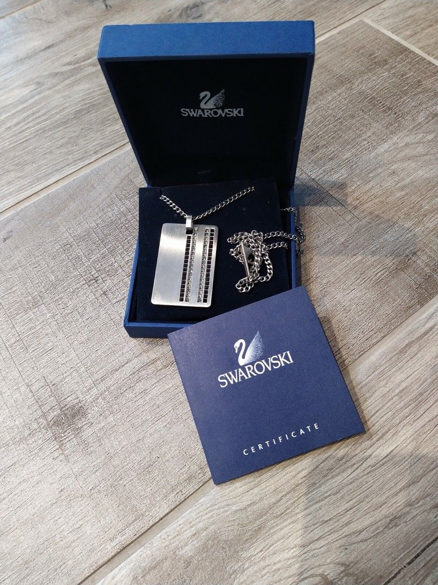 Подвеска Swarovski для мужчины