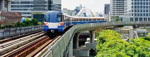 BTS Skytrain в Бангкоке