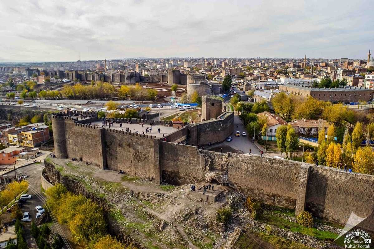 Городские стены Диярбакыра